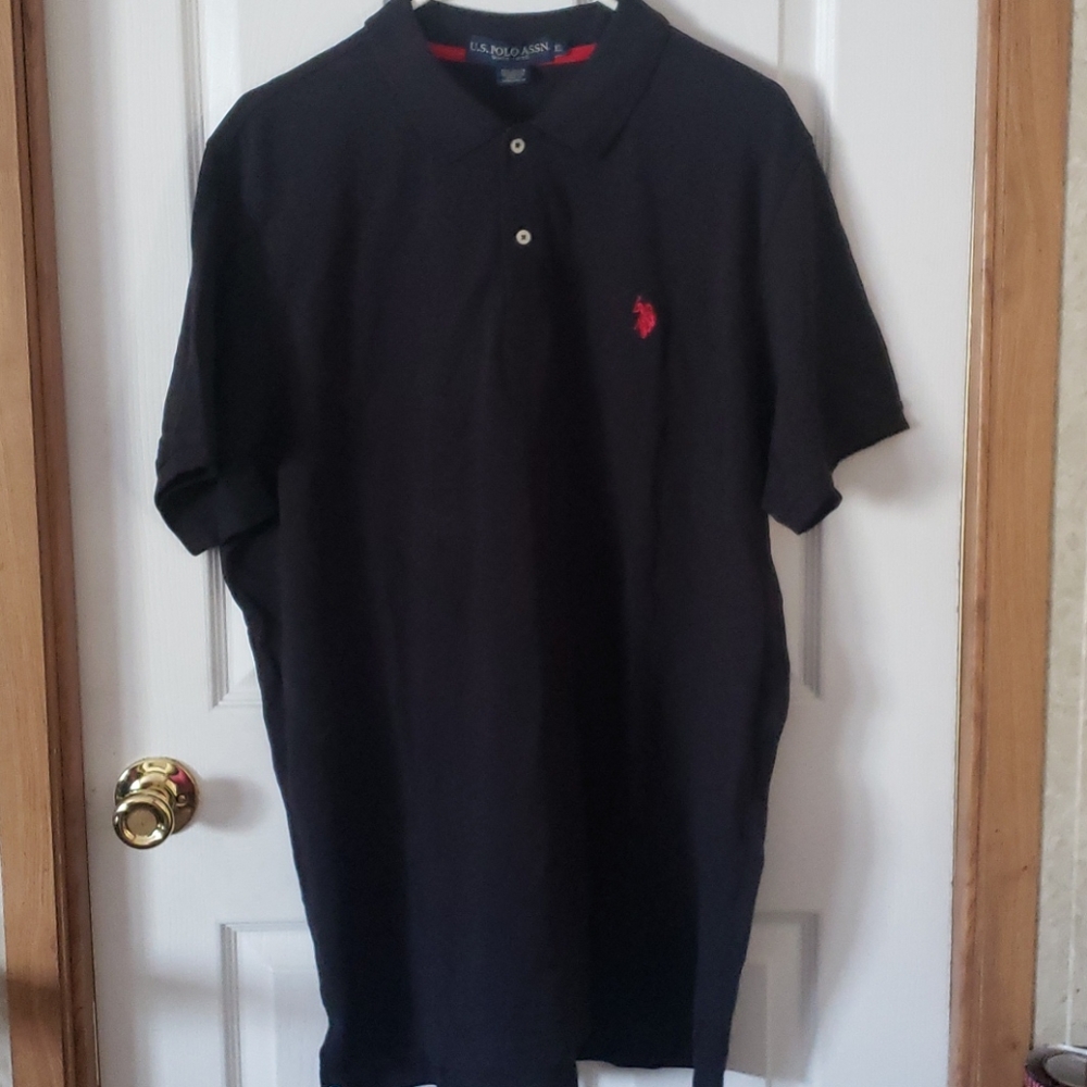 Black polo
